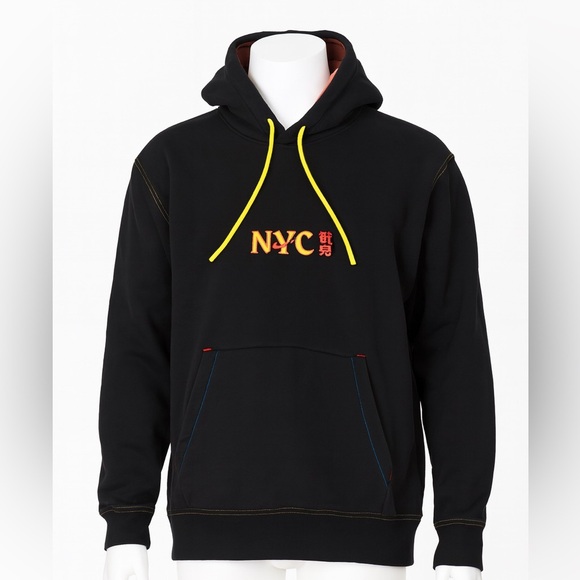 Nike NYC Chinatown Heavy Weight Pullover Hoodie Adult Small Black CW4777-010 - Picture 1 of 7